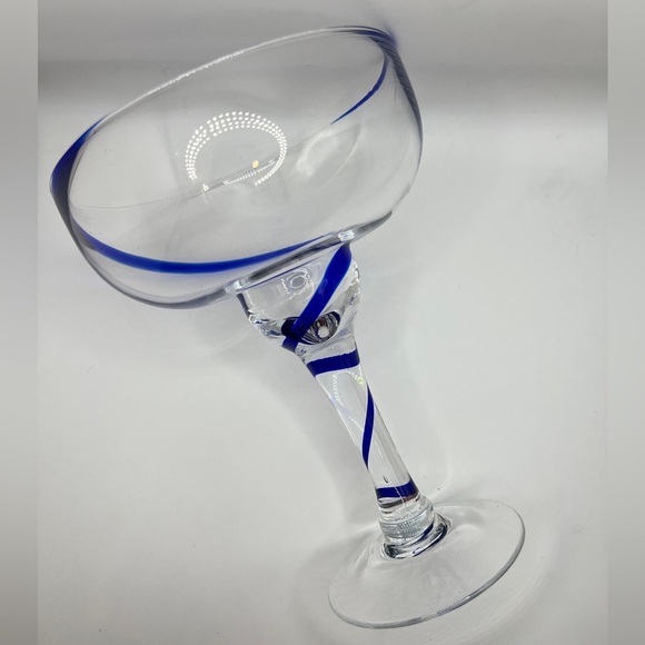 Vintage Pier 1 Blue Swirl Margarita Glasses Set of 2 - Picture 5 of 10